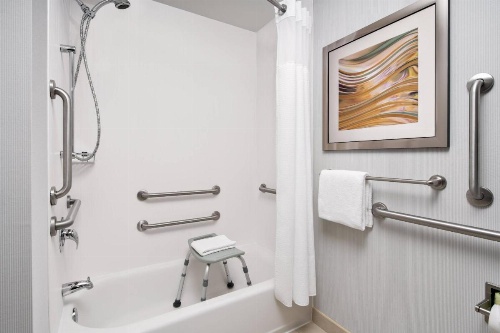 Courtyard by Marriott Raleigh North/Triangle Town Center image 1